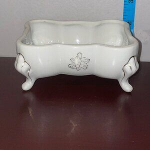 Vintage Lipper & Mann (L&M) Bond Ware Ceramic Box White with Gold Trim